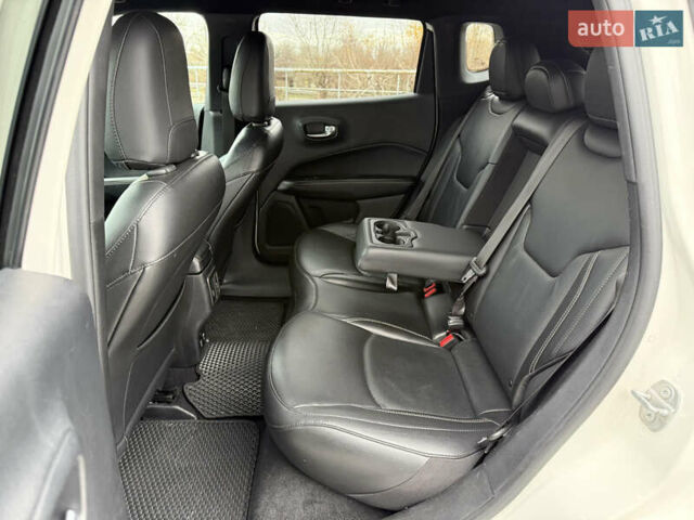 Белый Джип Компас, объемом двигателя 2.36 л и пробегом 126 тыс. км за 17450 $, фото 38 на Automoto.ua