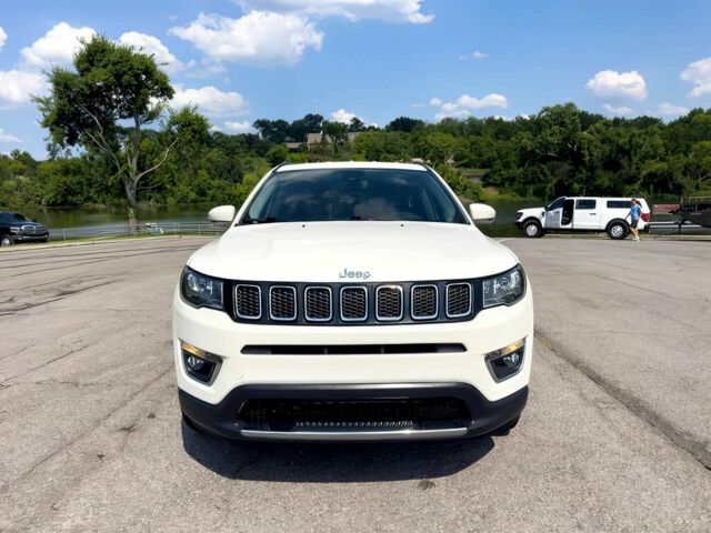 Білий Джип Compass, об'ємом двигуна 2.4 л та пробігом 21 тис. км за 9700 $, фото 1 на Automoto.ua
