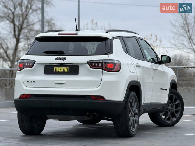 Белый Джип Компас, объемом двигателя 2.36 л и пробегом 126 тыс. км за 16950 $, фото 21 на Automoto.ua