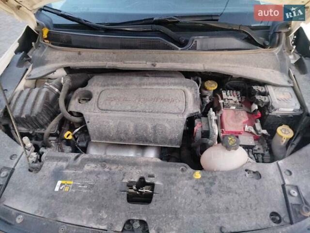 Белый Джип Компас, объемом двигателя 2.36 л и пробегом 95 тыс. км за 16490 $, фото 12 на Automoto.ua