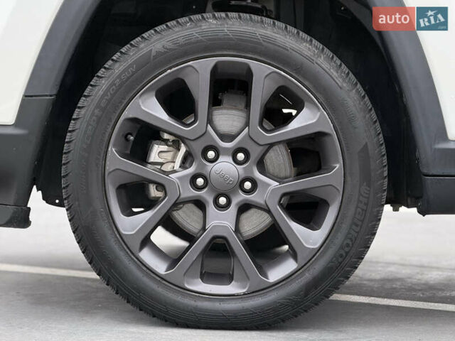 Белый Джип Компас, объемом двигателя 2.36 л и пробегом 126 тыс. км за 16950 $, фото 23 на Automoto.ua
