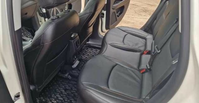 Білий Джип Compass, об'ємом двигуна 0 л та пробігом 50 тис. км за 14500 $, фото 5 на Automoto.ua