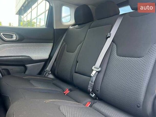 Белый Джип Компас, объемом двигателя 2.36 л и пробегом 103 тыс. км за 19500 $, фото 20 на Automoto.ua