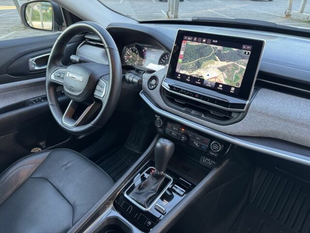 Білий Джип Compass, об'ємом двигуна 2.4 л та пробігом 21 тис. км за 21500 $, фото 17 на Automoto.ua