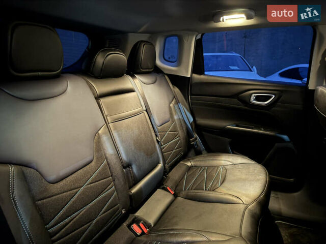 Білий Джип Compass, об'ємом двигуна 1.33 л та пробігом 46 тис. км за 35000 $, фото 28 на Automoto.ua