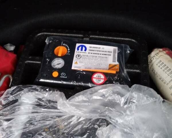 Белый Джип Компас, объемом двигателя 2.4 л и пробегом 20 тыс. км за 19999 $, фото 19 на Automoto.ua