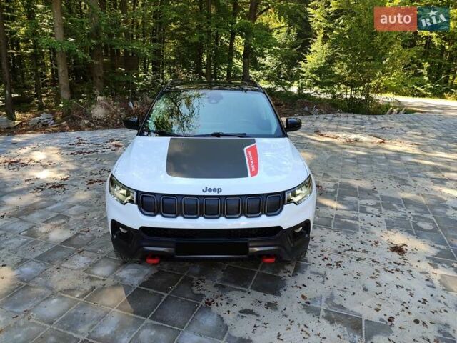 Белый Джип Компас, объемом двигателя 2.36 л и пробегом 44 тыс. км за 19500 $, фото 10 на Automoto.ua