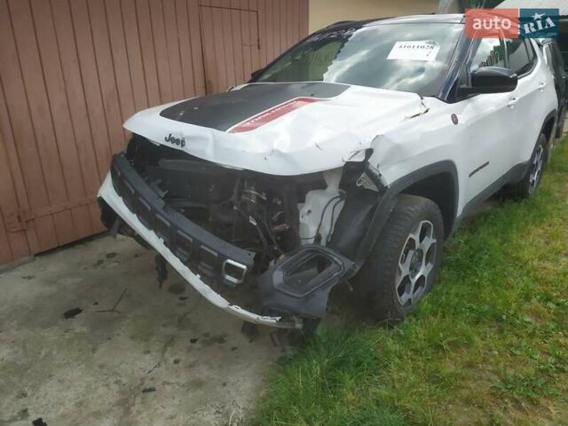 Белый Джип Компас, объемом двигателя 2.36 л и пробегом 44 тыс. км за 19500 $, фото 4 на Automoto.ua