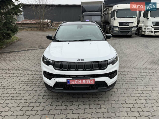 Белый Джип Компас, объемом двигателя 2.36 л и пробегом 54 тыс. км за 19500 $, фото 3 на Automoto.ua