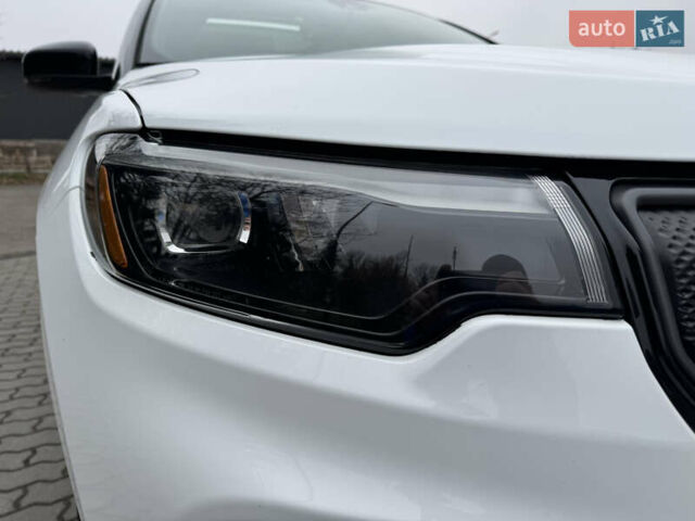 Белый Джип Компас, объемом двигателя 2.36 л и пробегом 54 тыс. км за 19500 $, фото 24 на Automoto.ua