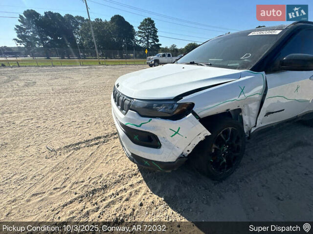 Белый Джип Компас, объемом двигателя 2.36 л и пробегом 92 тыс. км за 2950 $, фото 2 на Automoto.ua