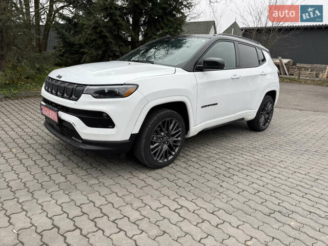 Белый Джип Компас, объемом двигателя 2.36 л и пробегом 54 тыс. км за 19500 $, фото 1 на Automoto.ua