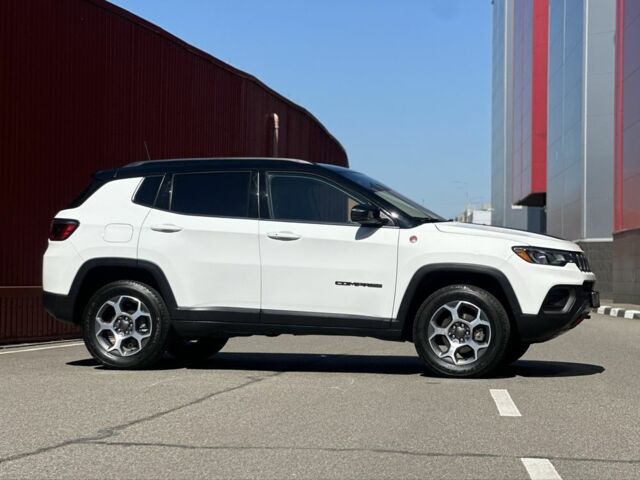 Білий Джип Compass, об'ємом двигуна 1.5 л та пробігом 34 тис. км за 23800 $, фото 5 на Automoto.ua