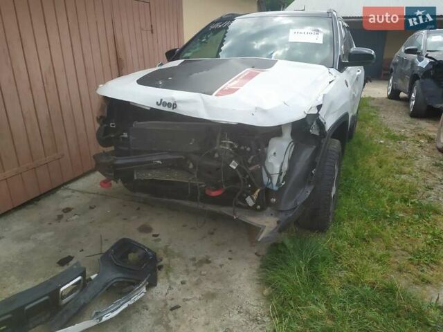 Белый Джип Компас, объемом двигателя 2.36 л и пробегом 44 тыс. км за 19500 $, фото 2 на Automoto.ua