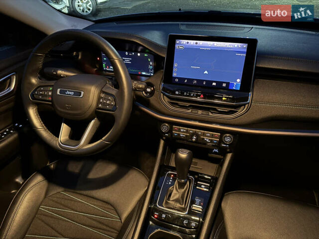 Білий Джип Compass, об'ємом двигуна 1.33 л та пробігом 46 тис. км за 35000 $, фото 29 на Automoto.ua