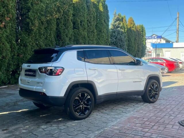 Білий Джип Compass, об'ємом двигуна 2.4 л та пробігом 93 тис. км за 17900 $, фото 3 на Automoto.ua