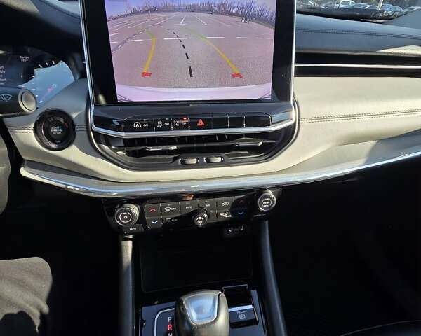 Белый Джип Компас, объемом двигателя 2.36 л и пробегом 95 тыс. км за 17800 $, фото 21 на Automoto.ua