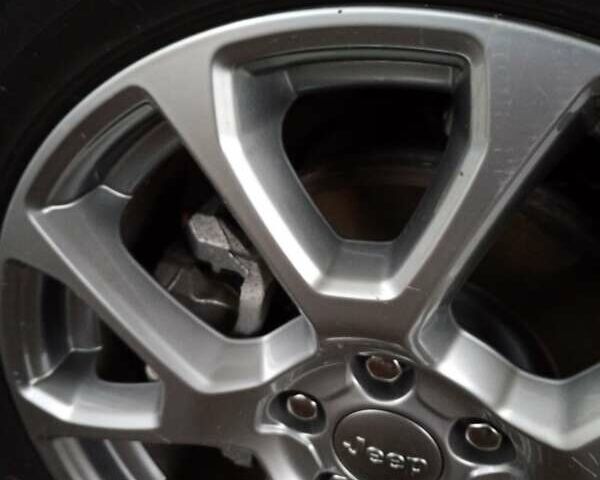 Белый Джип Компас, объемом двигателя 2.4 л и пробегом 20 тыс. км за 19999 $, фото 20 на Automoto.ua