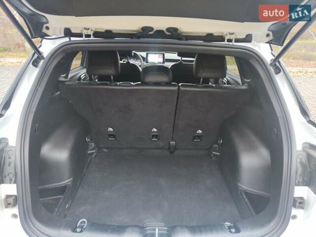 Белый Джип Компас, объемом двигателя 2.36 л и пробегом 60 тыс. км за 19899 $, фото 10 на Automoto.ua