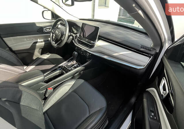 Білий Джип Compass, об'ємом двигуна 2.4 л та пробігом 93 тис. км за 17500 $, фото 10 на Automoto.ua