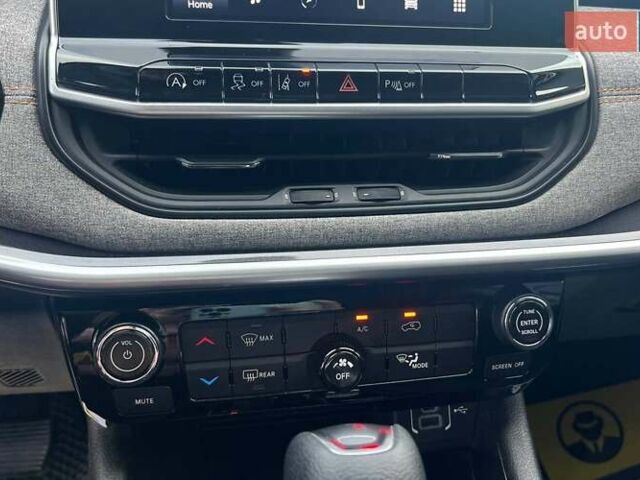 Белый Джип Компас, объемом двигателя 2.36 л и пробегом 103 тыс. км за 19500 $, фото 17 на Automoto.ua