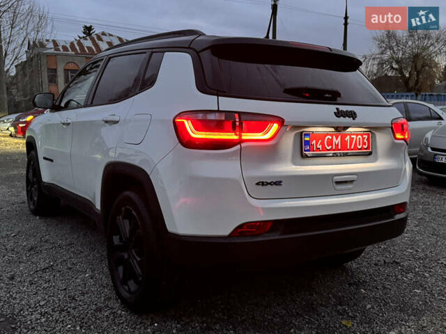 Білий Джип Compass, об'ємом двигуна 1.33 л та пробігом 46 тис. км за 35000 $, фото 15 на Automoto.ua