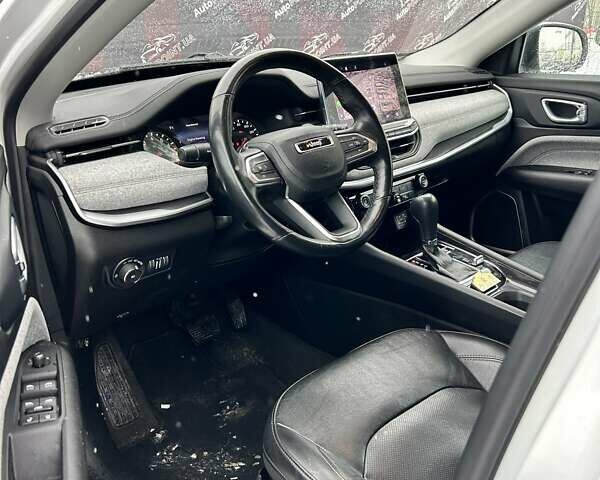 Белый Джип Компас, объемом двигателя 2.36 л и пробегом 82 тыс. км за 18700 $, фото 23 на Automoto.ua