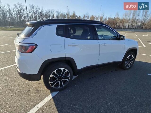 Белый Джип Компас, объемом двигателя 2.36 л и пробегом 95 тыс. км за 17800 $, фото 5 на Automoto.ua
