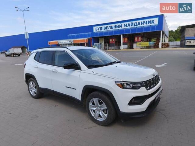 Белый Джип Компас, объемом двигателя 2.36 л и пробегом 27 тыс. км за 18500 $, фото 1 на Automoto.ua