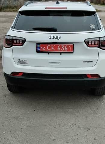 Белый Джип Компас, объемом двигателя 2.4 л и пробегом 90 тыс. км за 18300 $, фото 7 на Automoto.ua