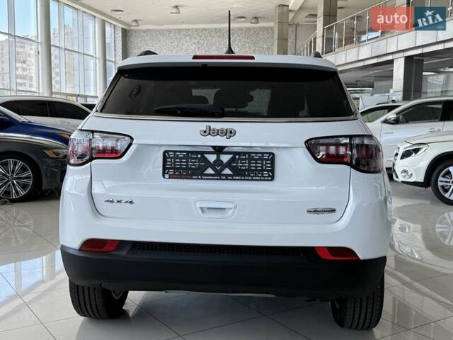 Белый Джип Компас, объемом двигателя 2.4 л и пробегом 77 тыс. км за 19500 $, фото 8 на Automoto.ua