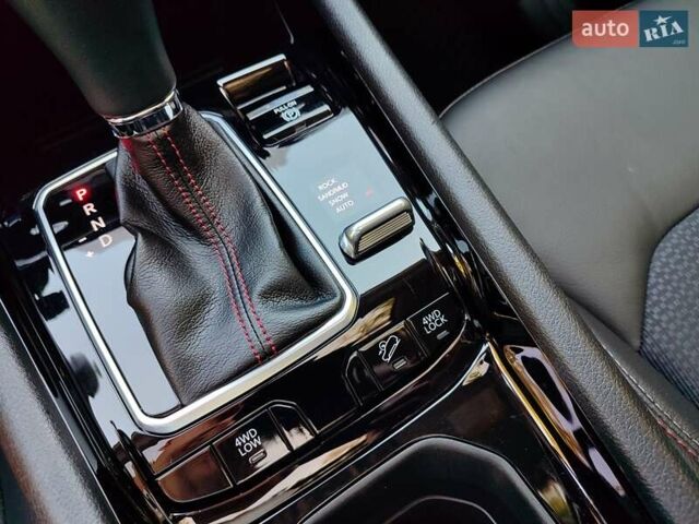 Білий Джип Compass, об'ємом двигуна 2.36 л та пробігом 44 тис. км за 19000 $, фото 33 на Automoto.ua