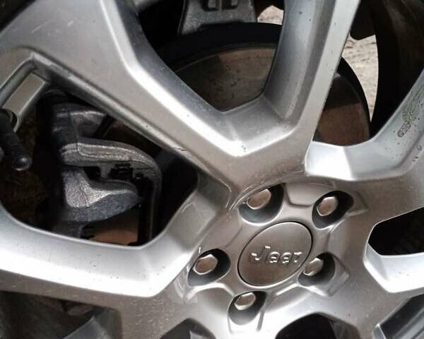 Белый Джип Компас, объемом двигателя 2.4 л и пробегом 20 тыс. км за 19999 $, фото 23 на Automoto.ua