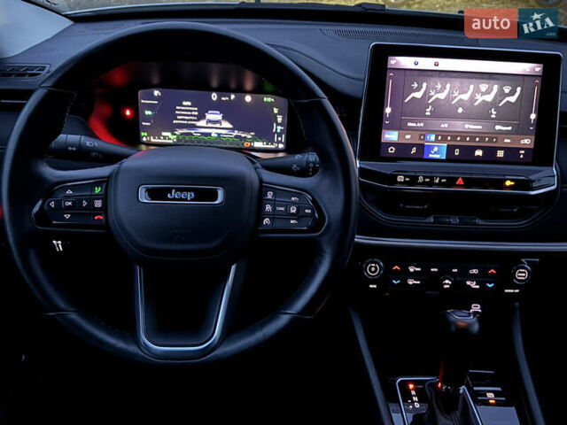 Білий Джип Compass, об'ємом двигуна 1.33 л та пробігом 46 тис. км за 35000 $, фото 1 на Automoto.ua