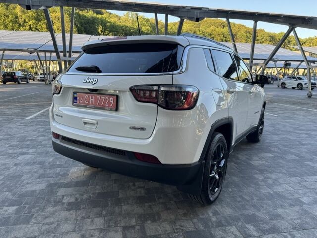 Білий Джип Compass, об'ємом двигуна 2.4 л та пробігом 21 тис. км за 21500 $, фото 5 на Automoto.ua