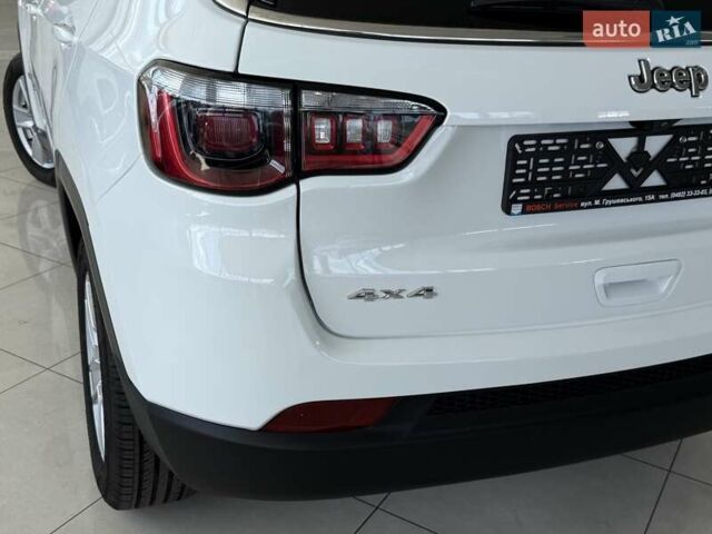 Белый Джип Компас, объемом двигателя 2.4 л и пробегом 77 тыс. км за 19500 $, фото 9 на Automoto.ua
