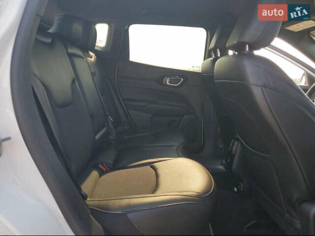 Белый Джип Компас, объемом двигателя 2.36 л и пробегом 92 тыс. км за 2950 $, фото 13 на Automoto.ua