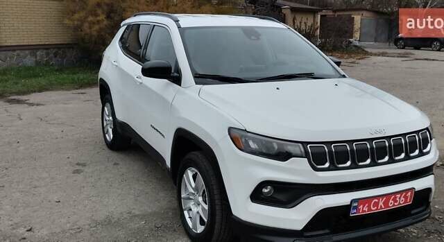 Белый Джип Компас, объемом двигателя 2.4 л и пробегом 90 тыс. км за 18300 $, фото 8 на Automoto.ua