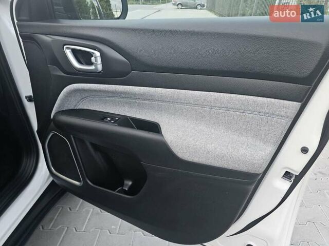 Белый Джип Компас, объемом двигателя 2.36 л и пробегом 18 тыс. км за 21300 $, фото 22 на Automoto.ua