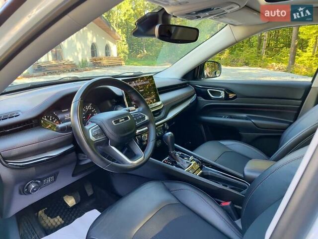 Білий Джип Compass, об'ємом двигуна 2.36 л та пробігом 44 тис. км за 19500 $, фото 30 на Automoto.ua