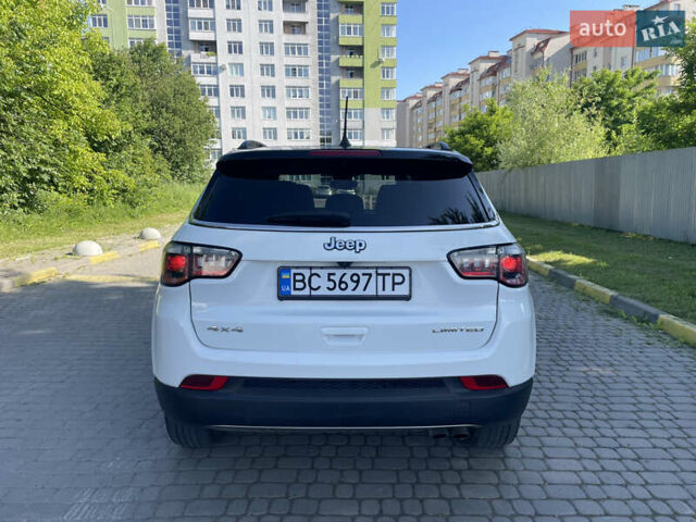 Білий Джип Compass, об'ємом двигуна 2.36 л та пробігом 91 тис. км за 18900 $, фото 4 на Automoto.ua