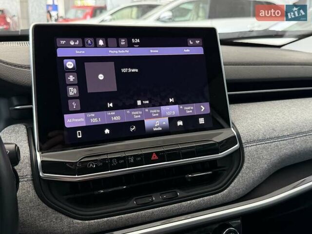 Белый Джип Компас, объемом двигателя 2.4 л и пробегом 77 тыс. км за 19500 $, фото 17 на Automoto.ua