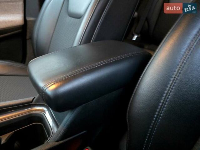 Белый Джип Компас, объемом двигателя 2 л и пробегом 46 тыс. км за 19800 $, фото 58 на Automoto.ua