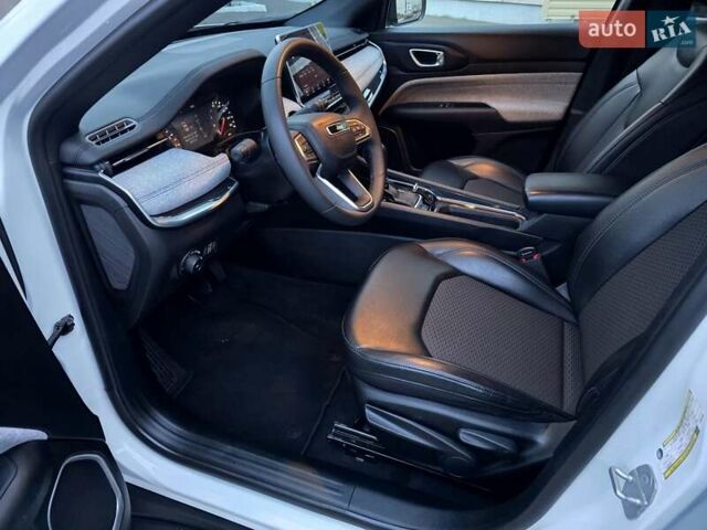 Белый Джип Компас, объемом двигателя 2 л и пробегом 46 тыс. км за 19800 $, фото 50 на Automoto.ua