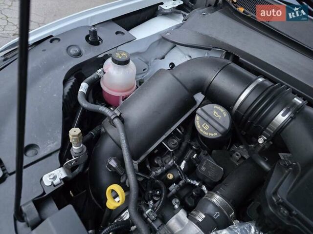 Белый Джип Компас, объемом двигателя 2 л и пробегом 46 тыс. км за 19800 $, фото 79 на Automoto.ua