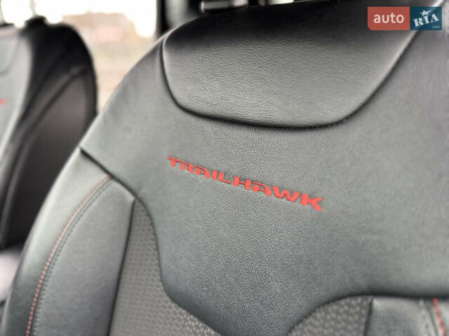 Белый Джип Компас, объемом двигателя 2 л и пробегом 80 тыс. км за 23000 $, фото 27 на Automoto.ua