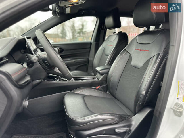 Белый Джип Компас, объемом двигателя 2 л и пробегом 80 тыс. км за 23000 $, фото 32 на Automoto.ua