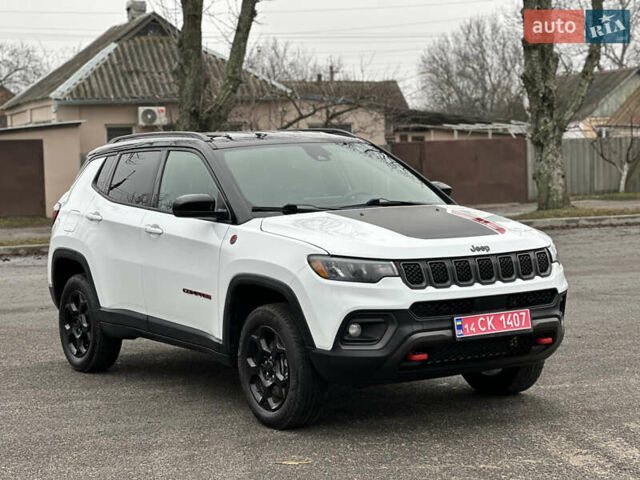 Белый Джип Компас, объемом двигателя 2 л и пробегом 80 тыс. км за 23000 $, фото 21 на Automoto.ua