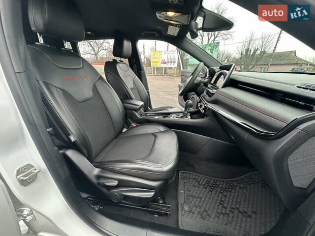 Белый Джип Компас, объемом двигателя 2 л и пробегом 80 тыс. км за 23000 $, фото 39 на Automoto.ua