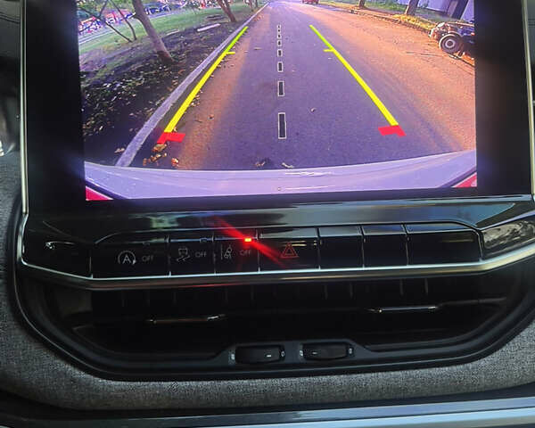 Белый Джип Компас, объемом двигателя 2 л и пробегом 46 тыс. км за 20500 $, фото 8 на Automoto.ua